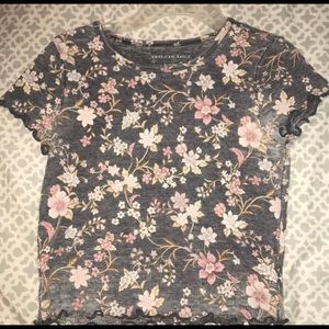 Women’s American Eagle top